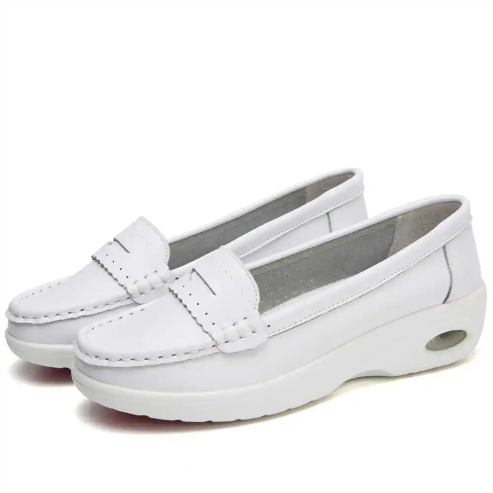 Thick Sole Slipon White Traine - Wedding Supply Resale avaliação e preço